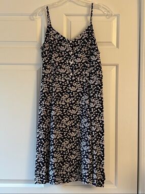 GAP Navy and White Floral Dress